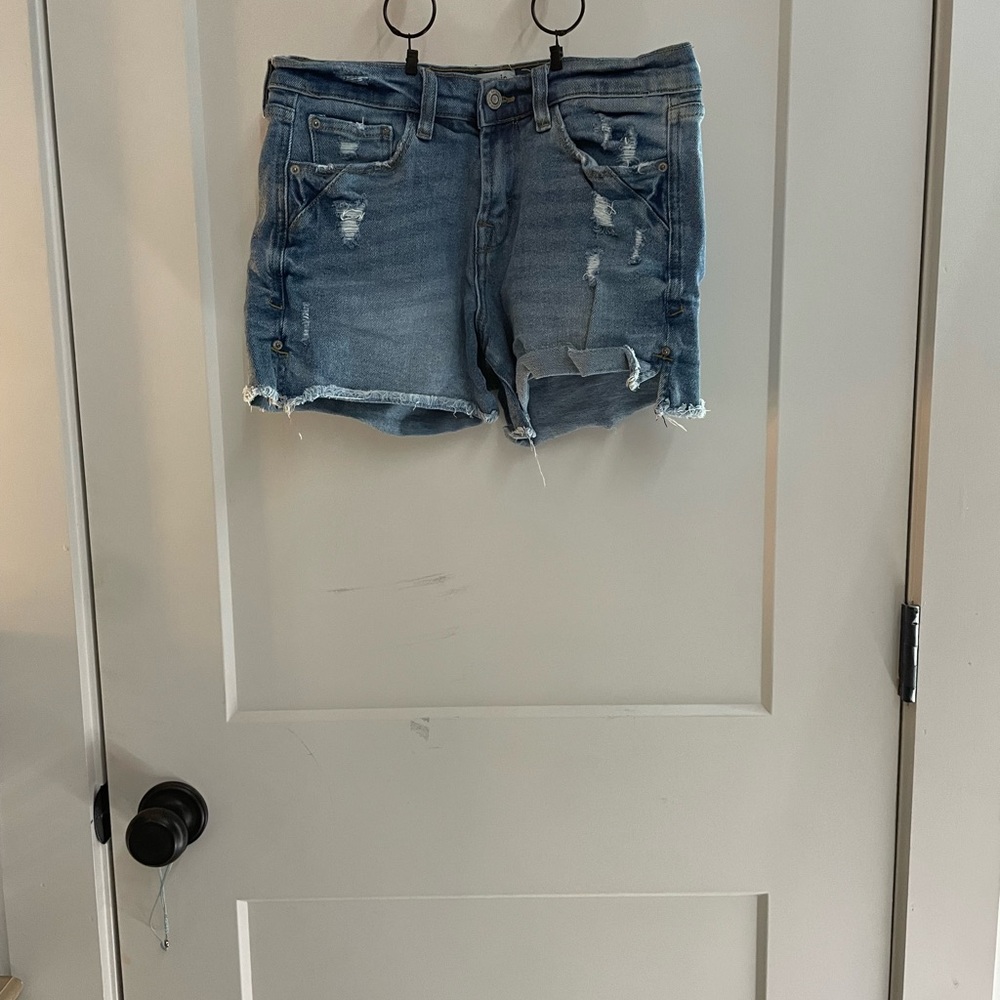 Kensie Light Blue Distressed Jean Shorts